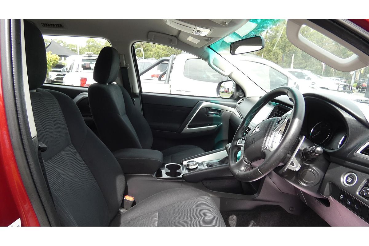 2022 Mitsubishi Pajero Sport GLX QF