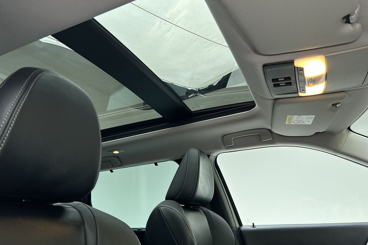 2023 Mitsubishi Outlander Exceed ZM