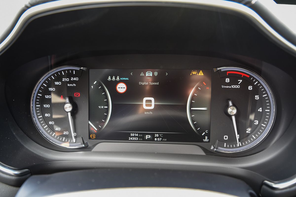 2021 MG HS Excite X SAS23