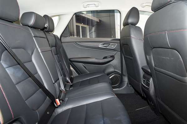 2021 MG HS Excite X SAS23