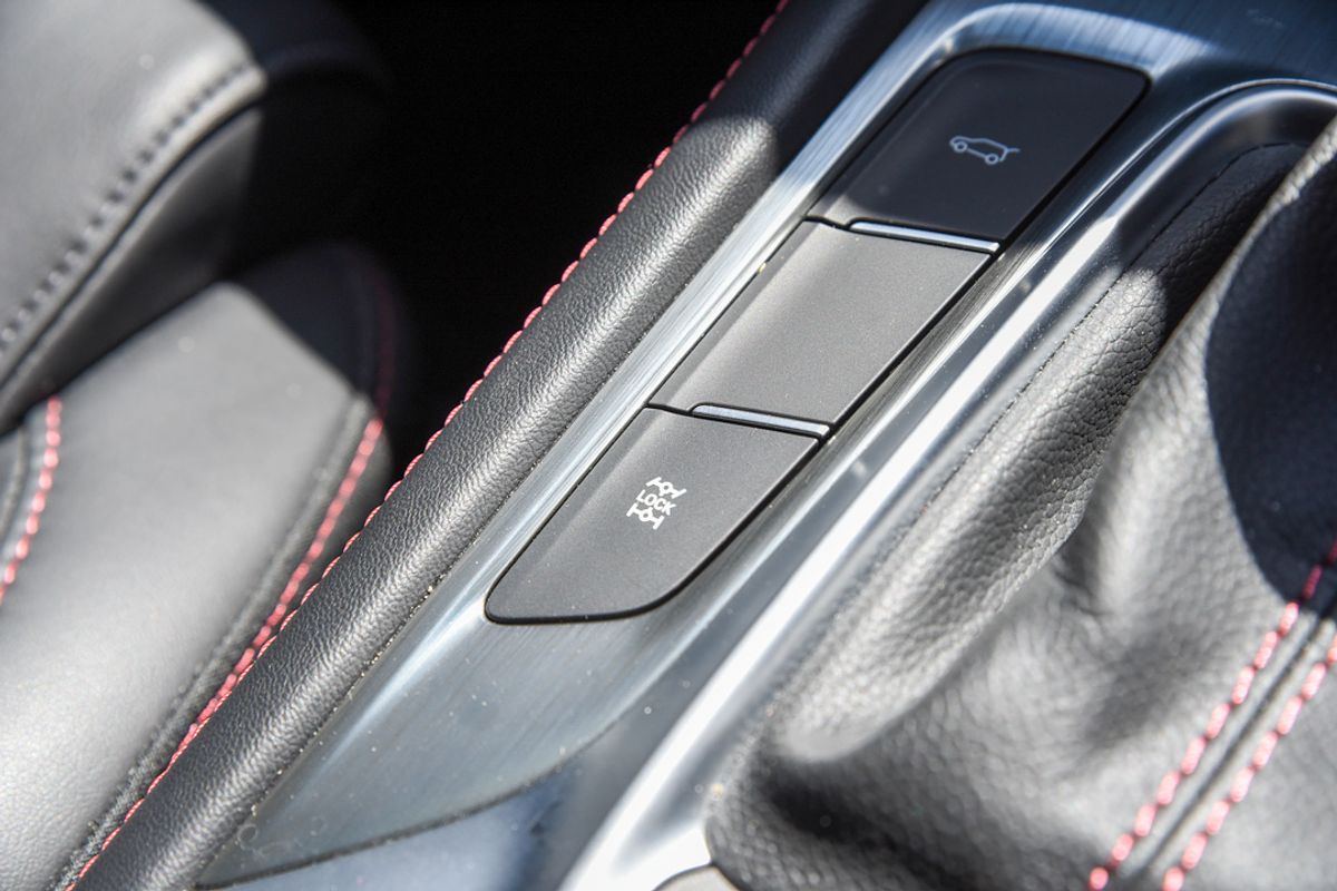 2021 MG HS Excite X SAS23