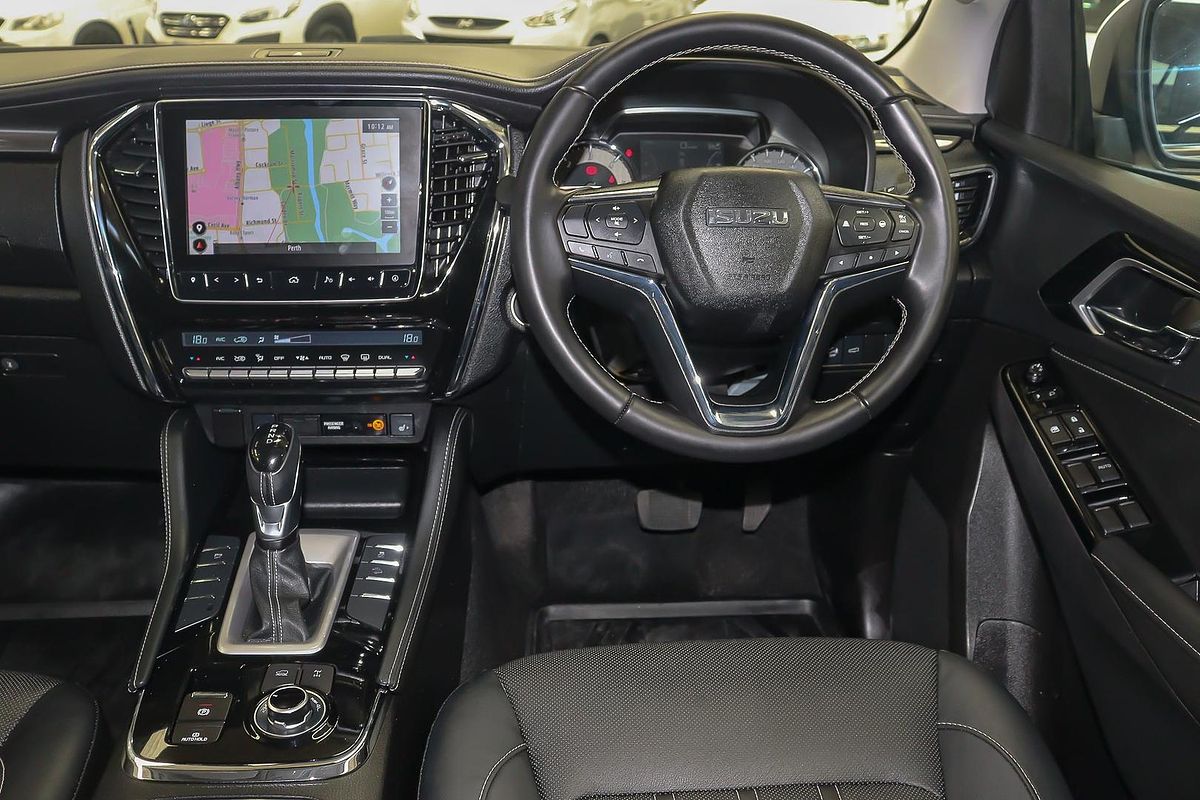 2024 Isuzu MU-X LS-T