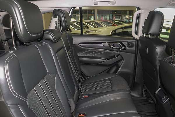 2024 Isuzu MU-X LS-T