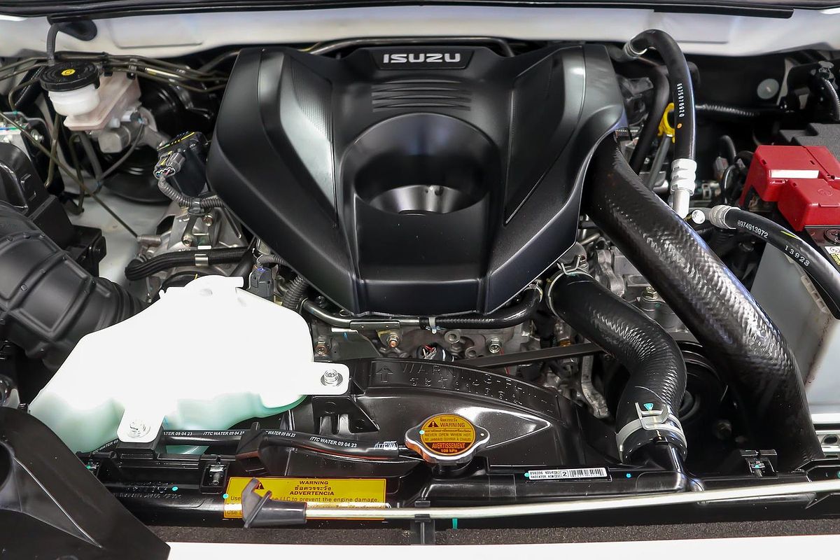 2024 Isuzu MU-X LS-T