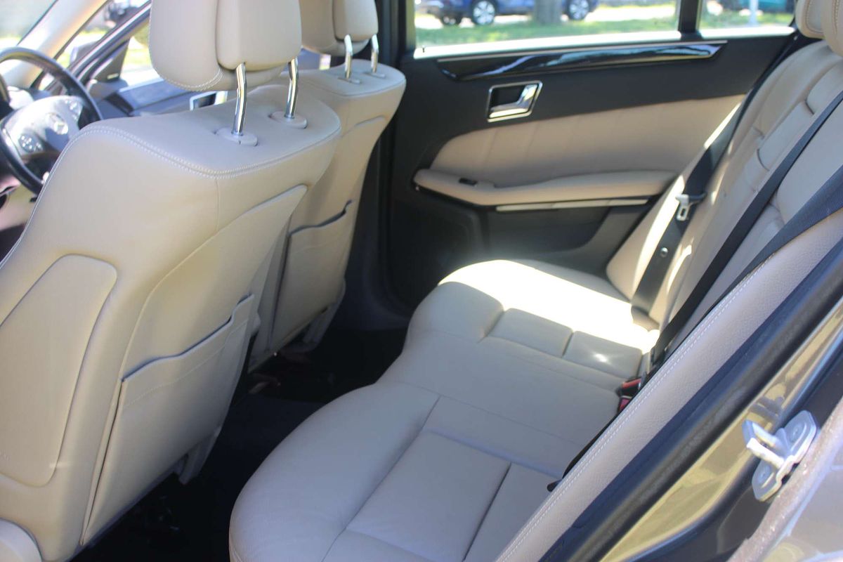 2009 MERCEDES-BENZ E250 CGI AVANTGARDE 5 SP AUTOMATIC 4D SEDAN T4