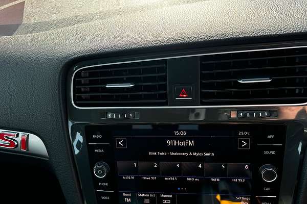 2017 Volkswagen Golf 110TSI Highline AU MY17