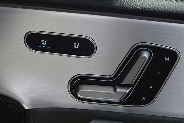 2019 Mercedes-Benz CLA-Class CLA200 C118