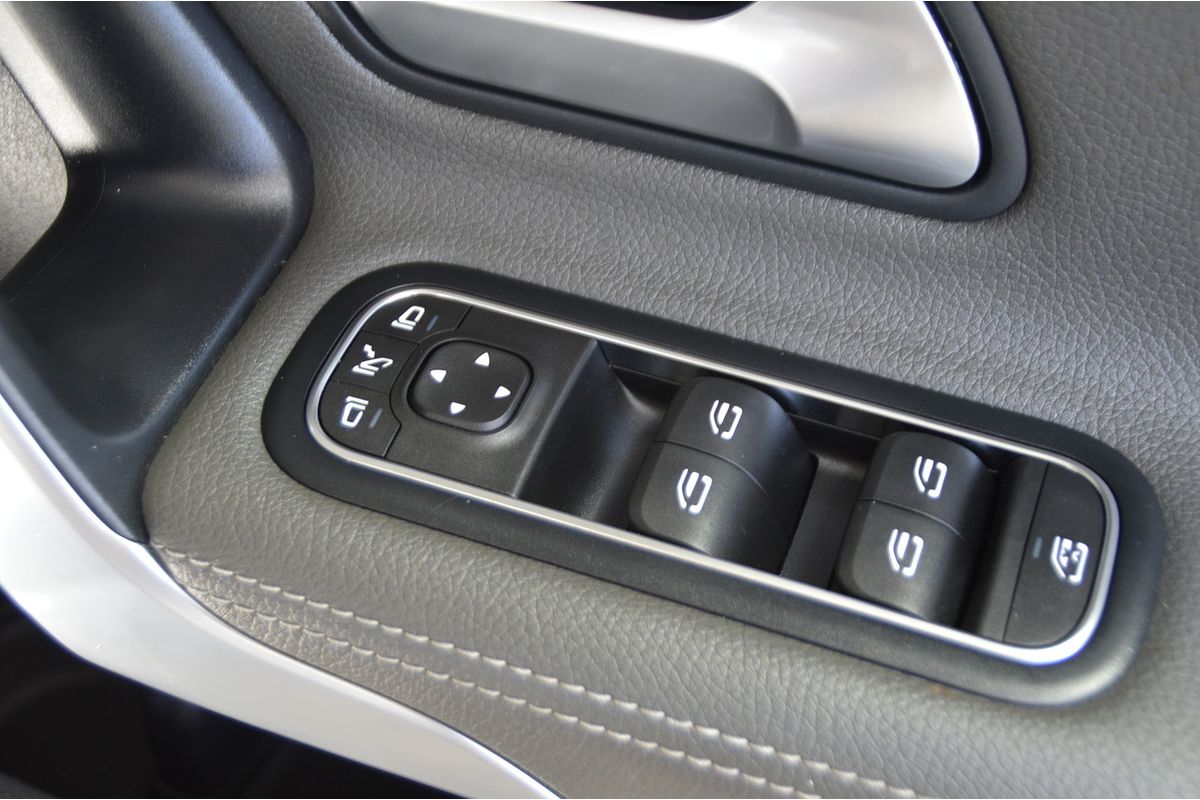 2019 Mercedes-Benz CLA-Class CLA200 C118