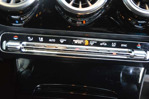 2019 Mercedes-Benz CLA-Class CLA200 C118