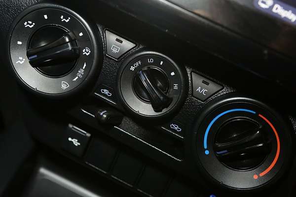 2023 Toyota Hilux SR GUN126R 4X4