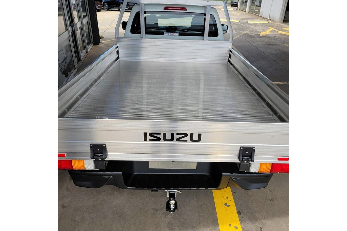 2025 Isuzu D-MAX SX High Ride Rear Wheel Drive