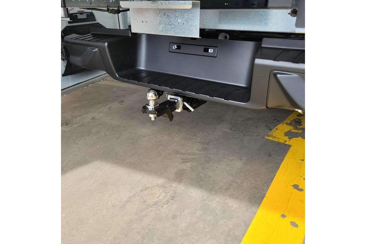 2025 Isuzu D-MAX SX High Ride Rear Wheel Drive