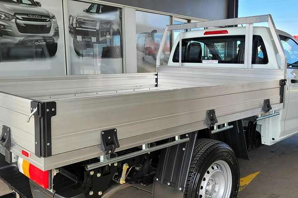 2025 Isuzu D-MAX SX High Ride Rear Wheel Drive