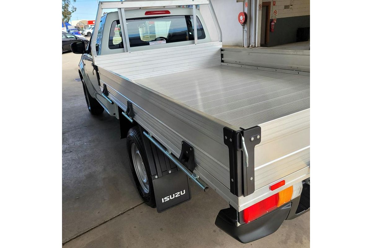 2025 Isuzu D-MAX SX High Ride Rear Wheel Drive