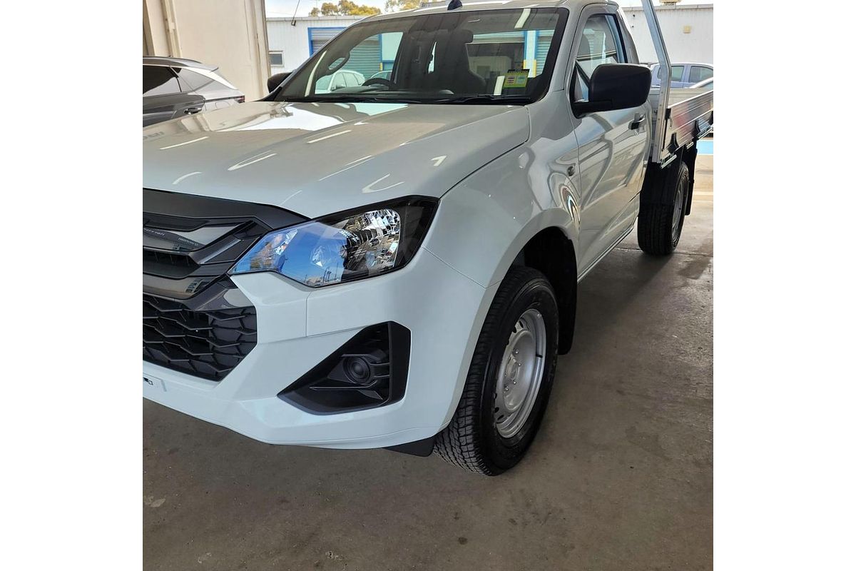 2025 Isuzu D-MAX SX High Ride Rear Wheel Drive