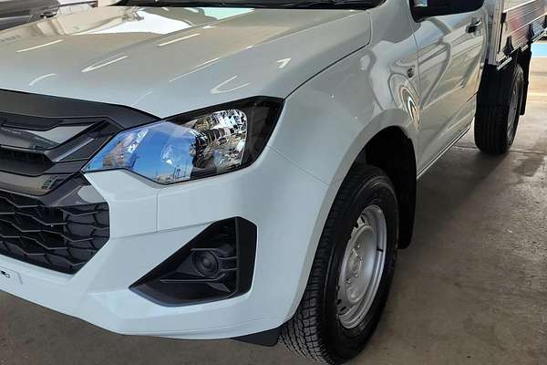 2025 Isuzu D-MAX SX High Ride Rear Wheel Drive