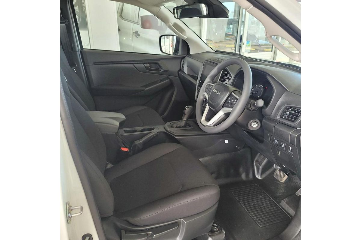 2025 Isuzu D-MAX SX High Ride Rear Wheel Drive