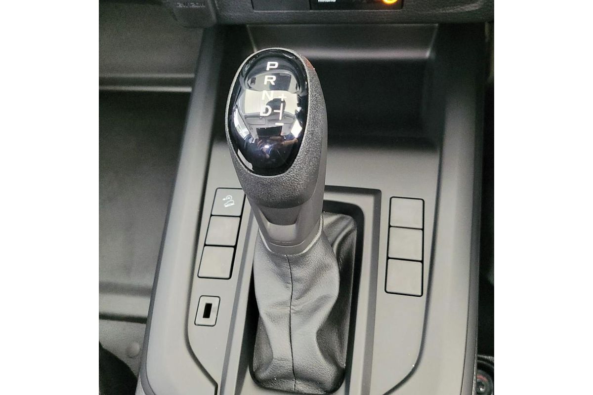 2025 Isuzu D-MAX SX High Ride Rear Wheel Drive