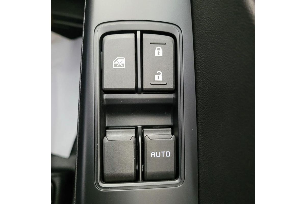 2025 Isuzu D-MAX SX High Ride Rear Wheel Drive