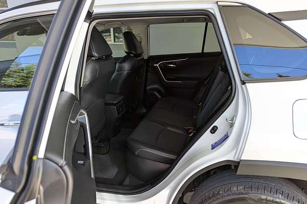 2024 Toyota RAV4 Cruiser AXAH52R