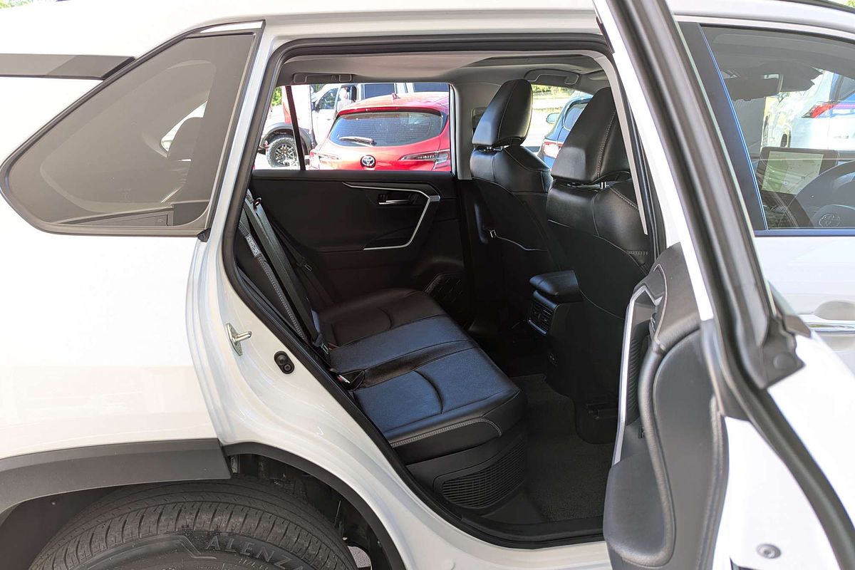 2024 Toyota RAV4 Cruiser AXAH52R