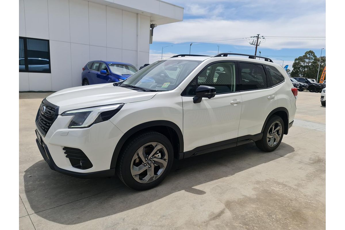 2024 Subaru Forester STI Sport S5