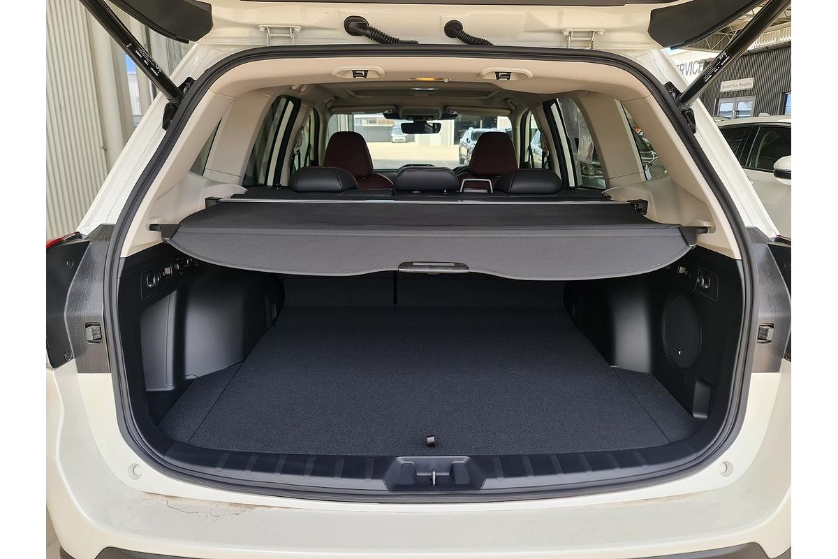 2024 Subaru Forester STI Sport S5