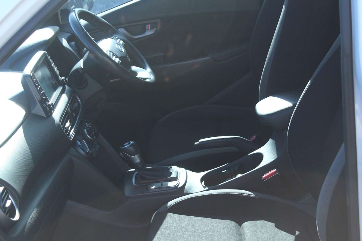 2017 Hyundai Kona Active OS