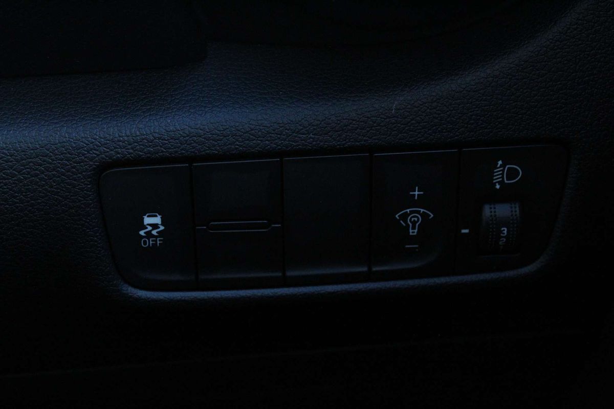 2017 Hyundai Kona Active OS