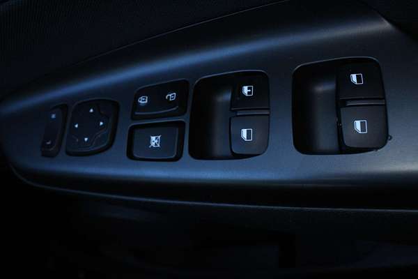 2017 Hyundai Kona Active OS