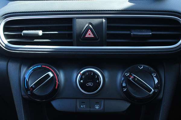 2017 Hyundai Kona Active OS