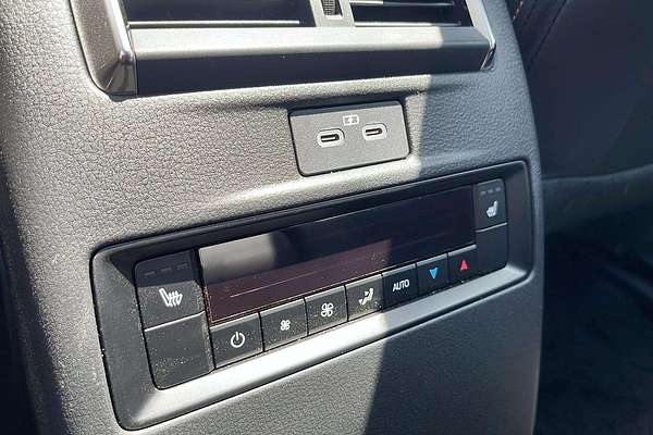 2024 Mazda CX-70 D50e Azami KJ