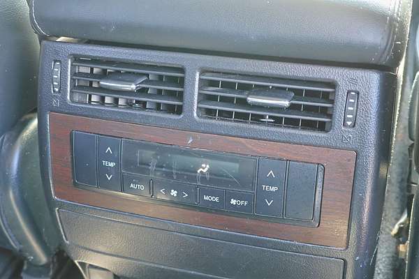 2016 Toyota Landcruiser VX (4x4) VDJ200R MY16