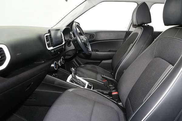 2023 Hyundai Venue Active QX.V5