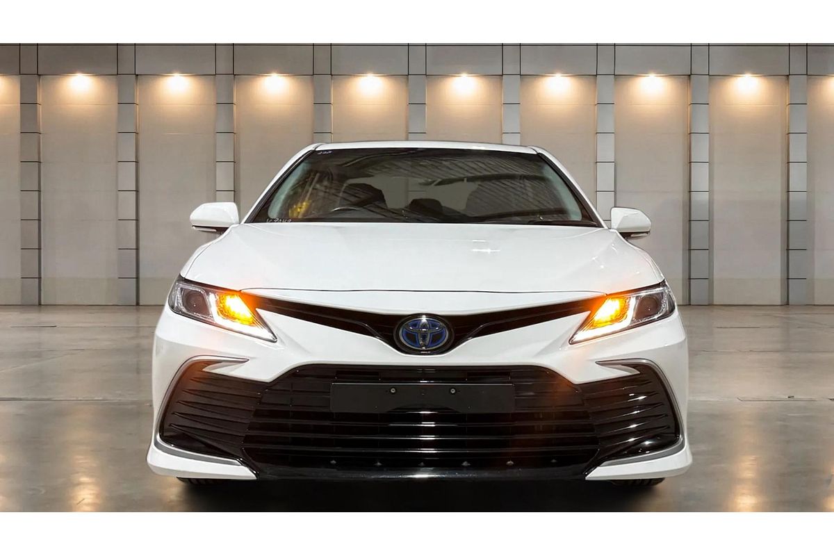 2022 Toyota Camry Ascent AXVH70R