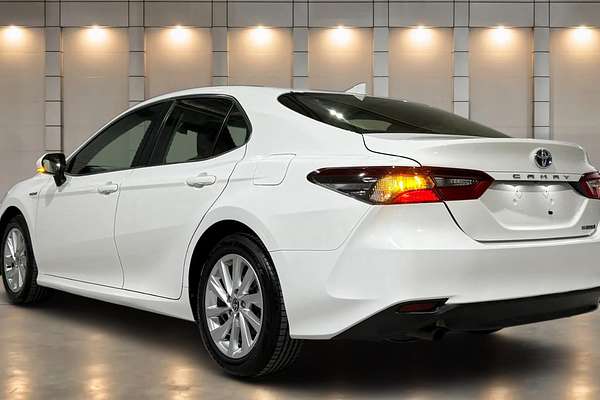 2022 Toyota Camry Ascent AXVH70R