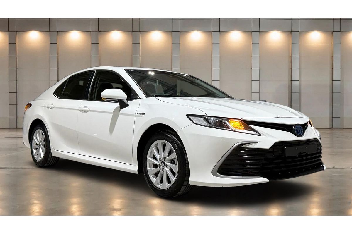 2022 Toyota Camry Ascent AXVH70R