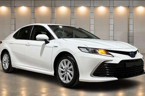 2022 Toyota Camry Ascent AXVH70R