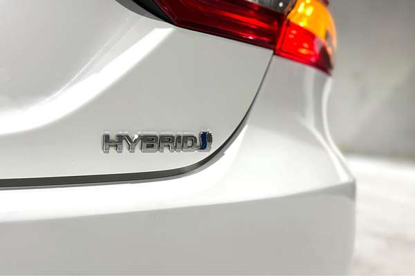 2022 Toyota Camry Ascent AXVH70R