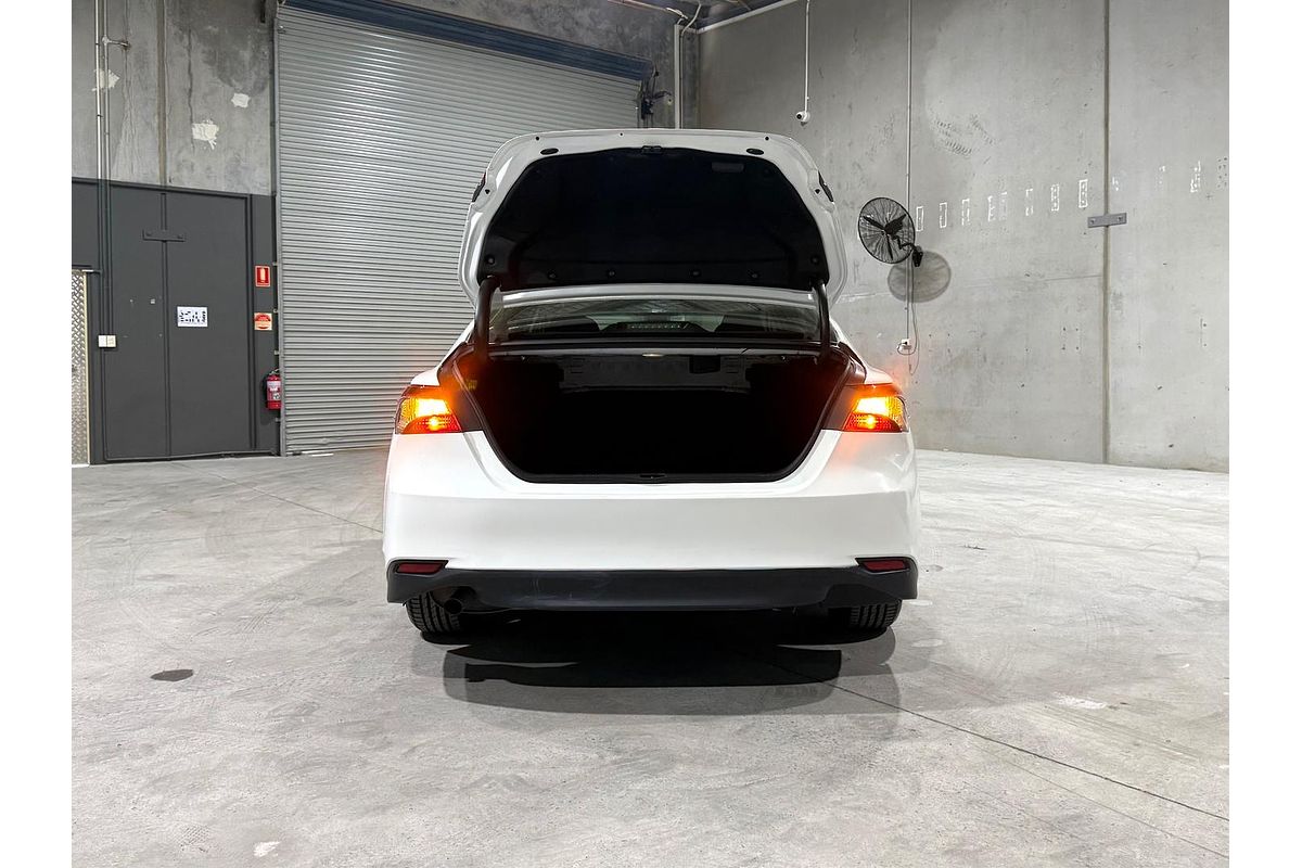 2022 Toyota Camry Ascent AXVH70R