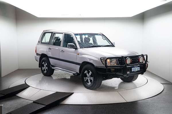 2002 Toyota Landcruiser GXL HDJ100R