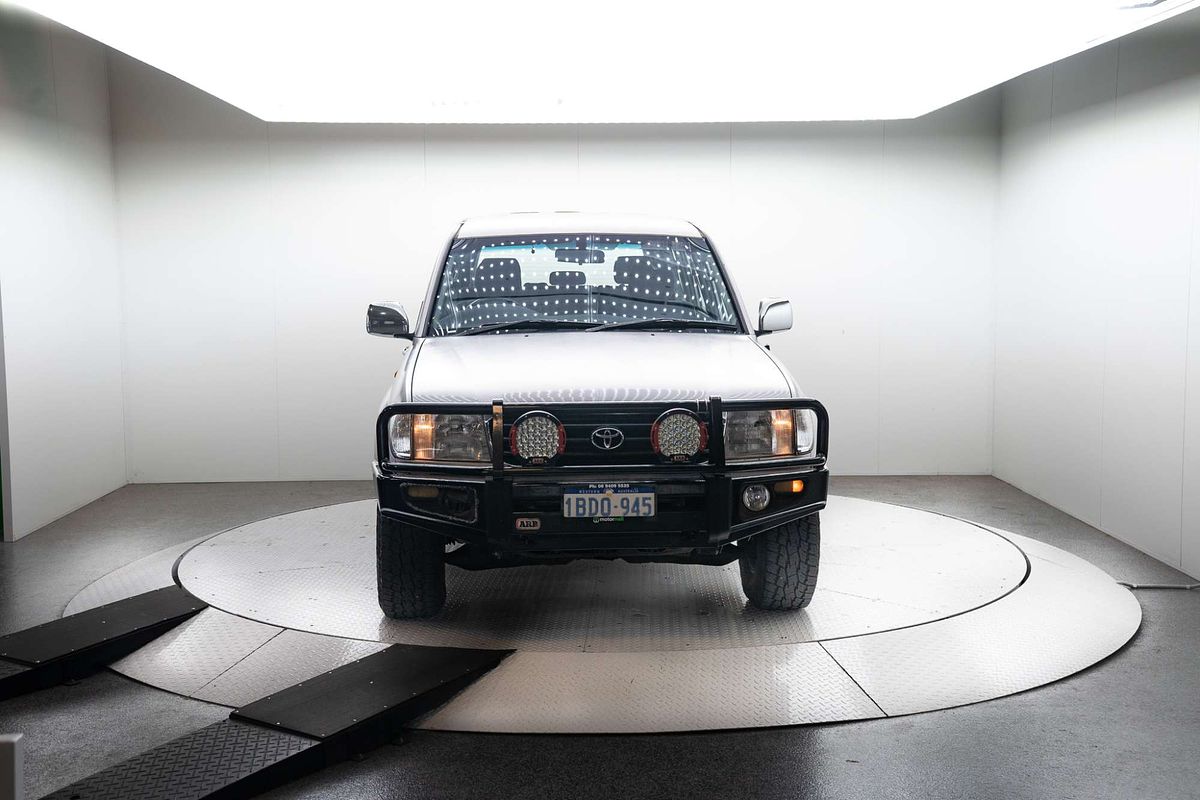 2002 Toyota Landcruiser GXL HDJ100R