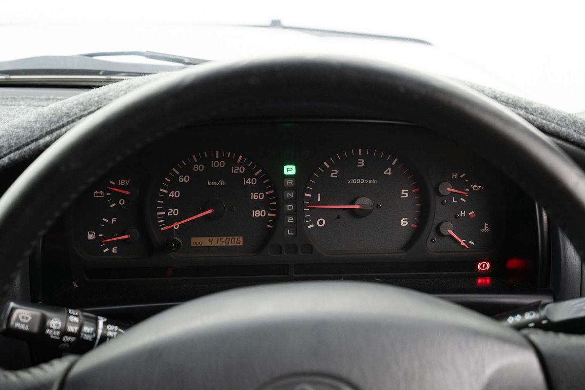 2002 Toyota Landcruiser GXL HDJ100R