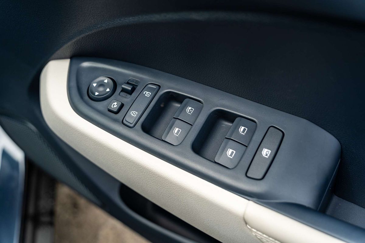 2025 Hyundai Venue Elite QX.V5