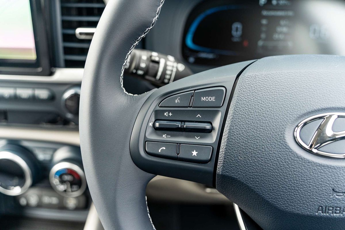 2025 Hyundai Venue Elite QX.V5