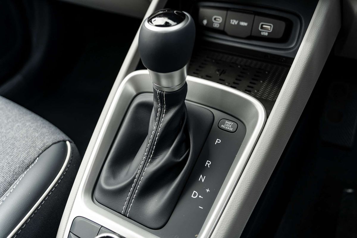 2025 Hyundai Venue Elite QX.V5