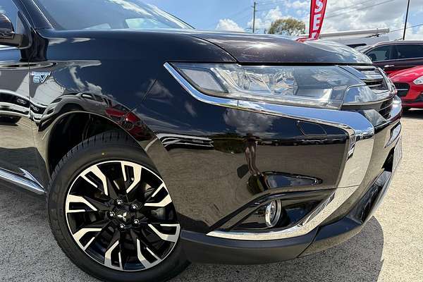 2017 Mitsubishi Outlander PHEV LS ZK
