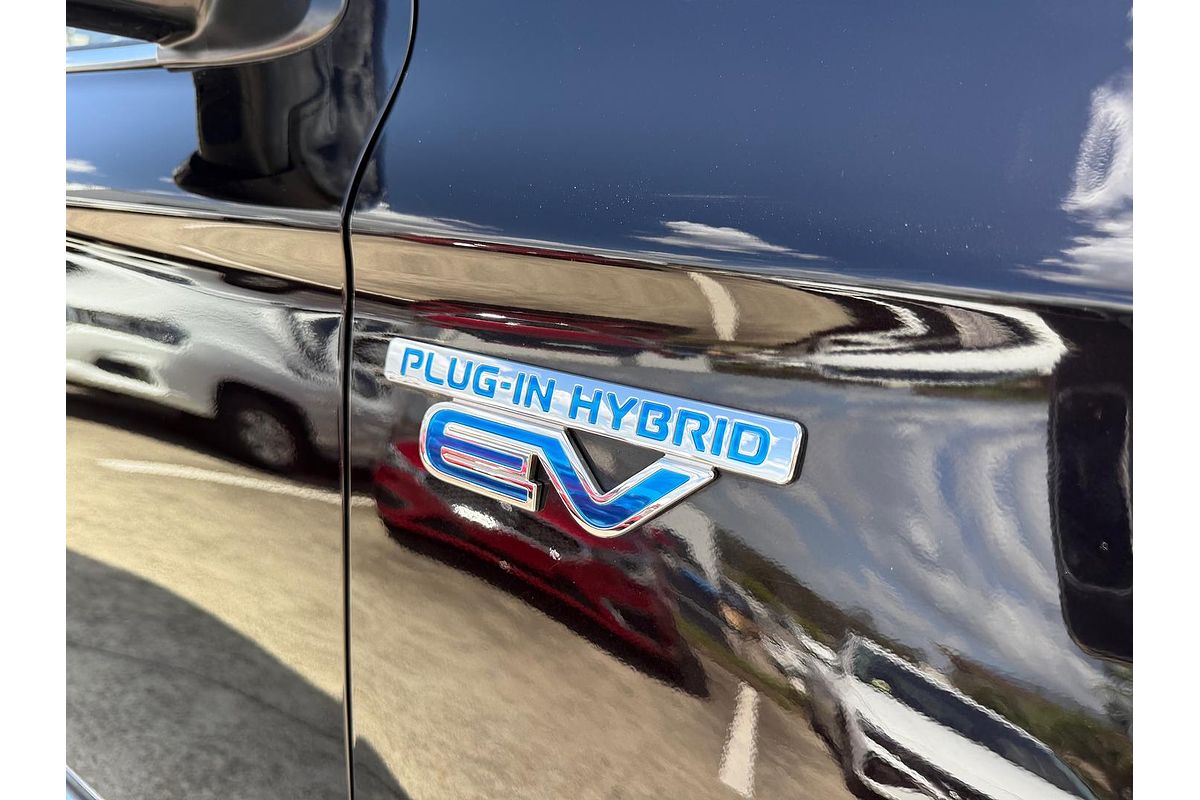 2017 Mitsubishi Outlander PHEV LS ZK