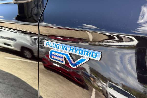 2017 Mitsubishi Outlander PHEV LS ZK