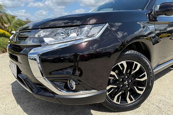 2017 Mitsubishi Outlander PHEV LS ZK